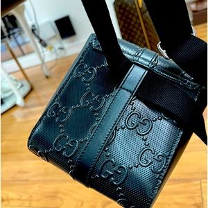 Gucci, double belt bag In great condition. Used.but looks like new.